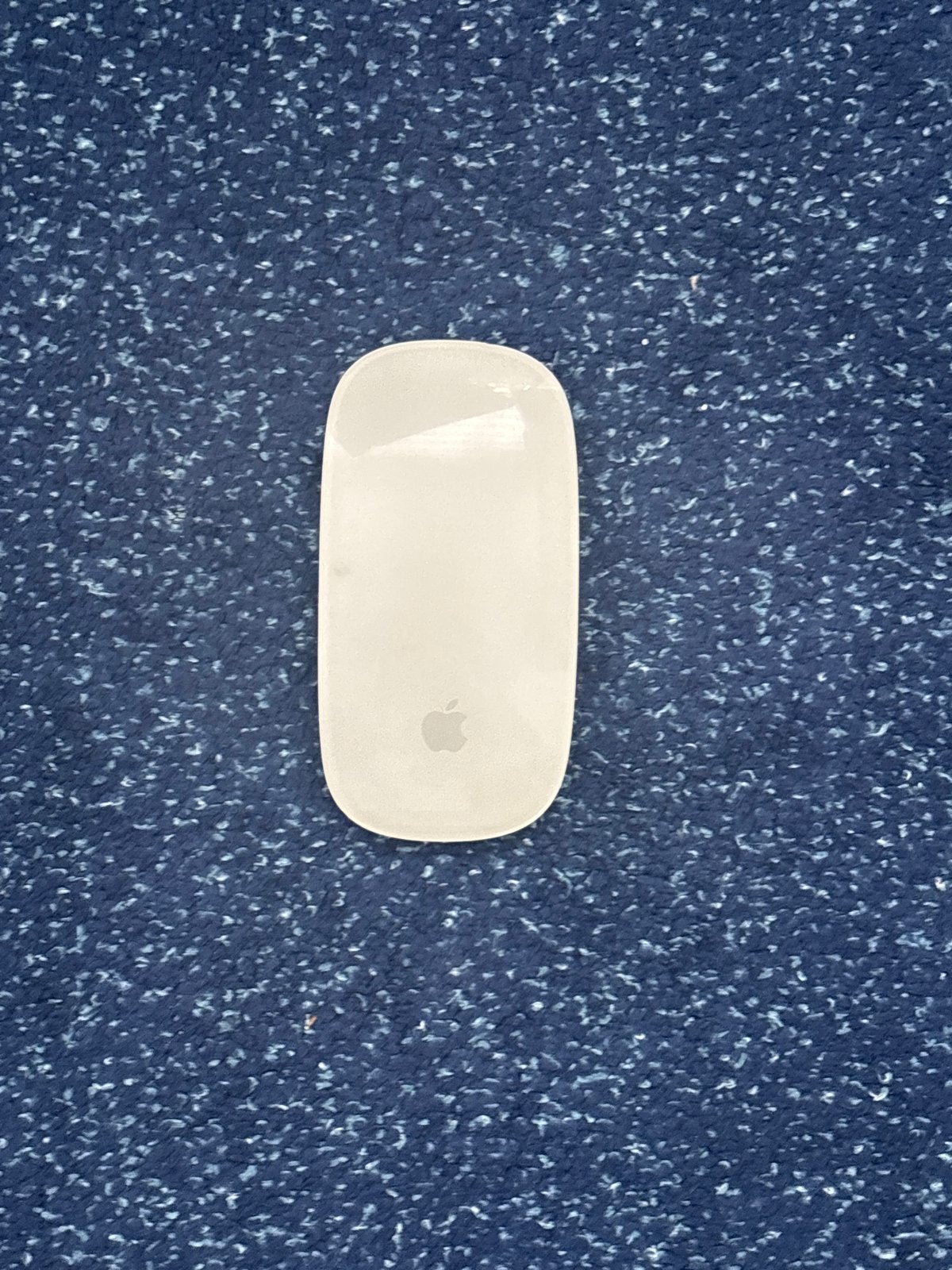 Apple Magic Mouse 1 - Draadloze Muis, Computers en Software, Muizen, Rechtshandig, Muis, Gebruikt, Ophalen of Verzenden