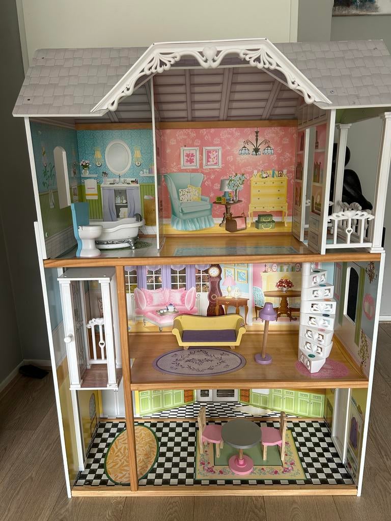 Groot en gedetailleerd poppenhuis met meubels, Kinderen en Baby's, Speelgoed | Poppenhuizen, Ophalen of Verzenden, Gebruikt, Poppenhuis