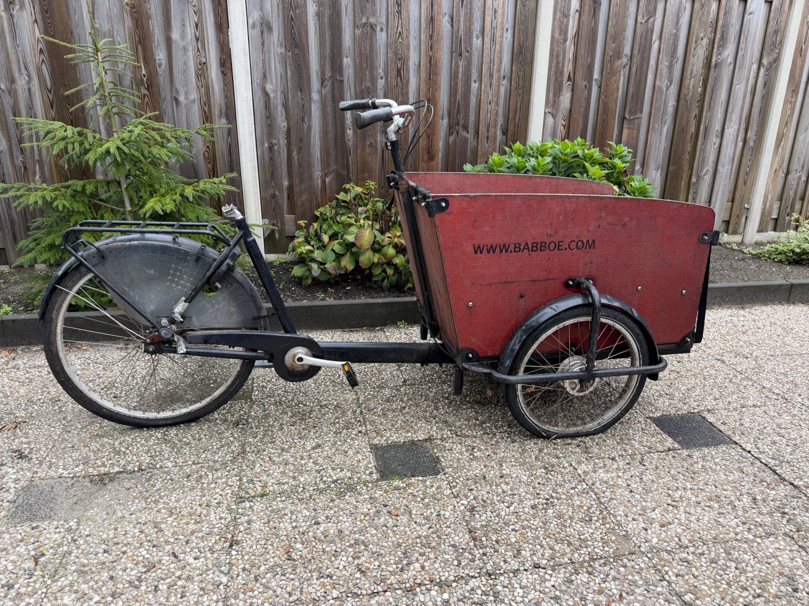 Te koop babboe bakfiets moet wat opgeknapt worden, 4 kinderen of meer, Gebruikt, Velgrem, Ophalen