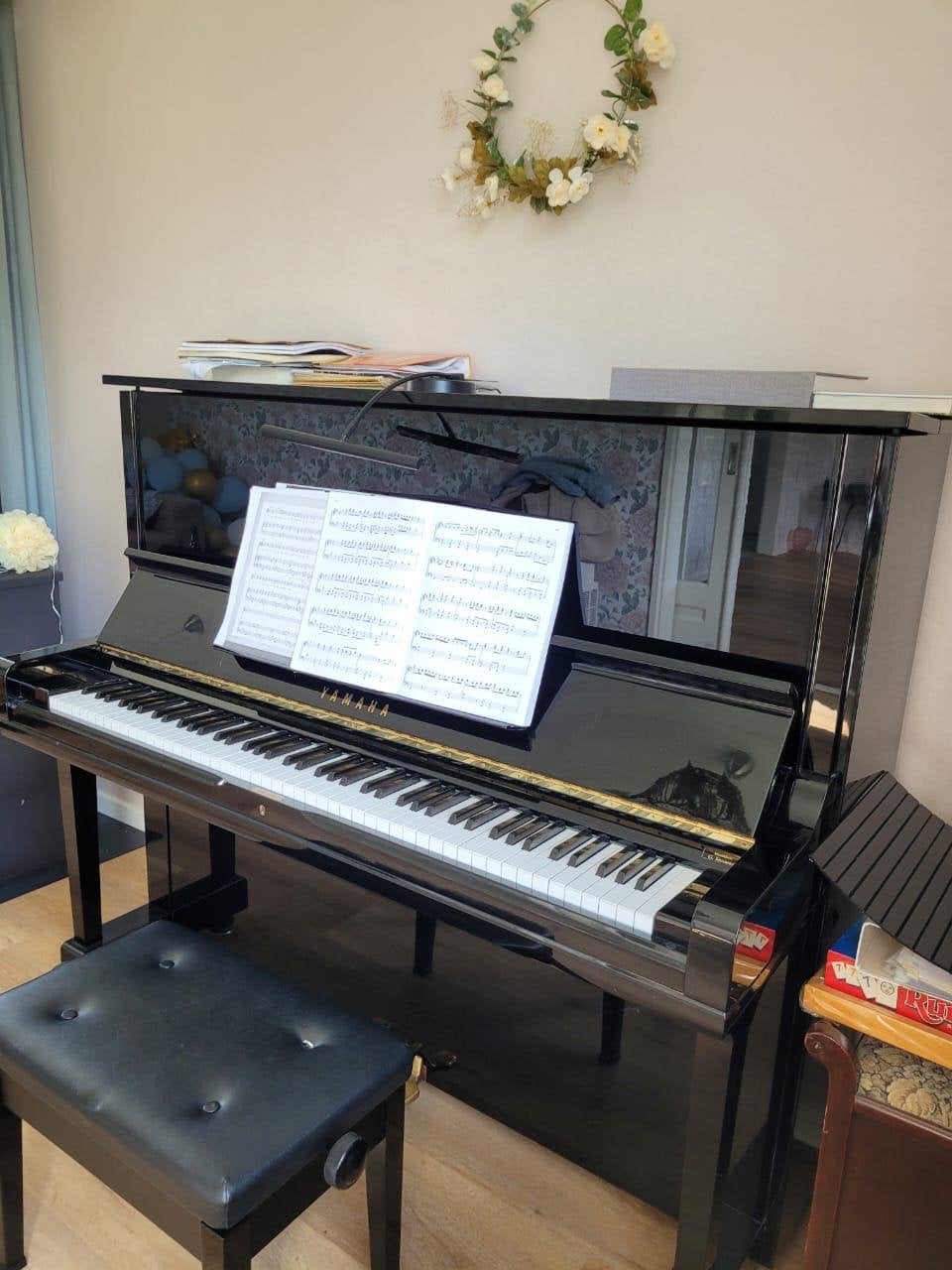 Zwarte Yamaha Piano U3H met Hoogglans Afwerking, Muziek en Instrumenten, Piano's, Ophalen, Gebruikt, Zwart, Piano