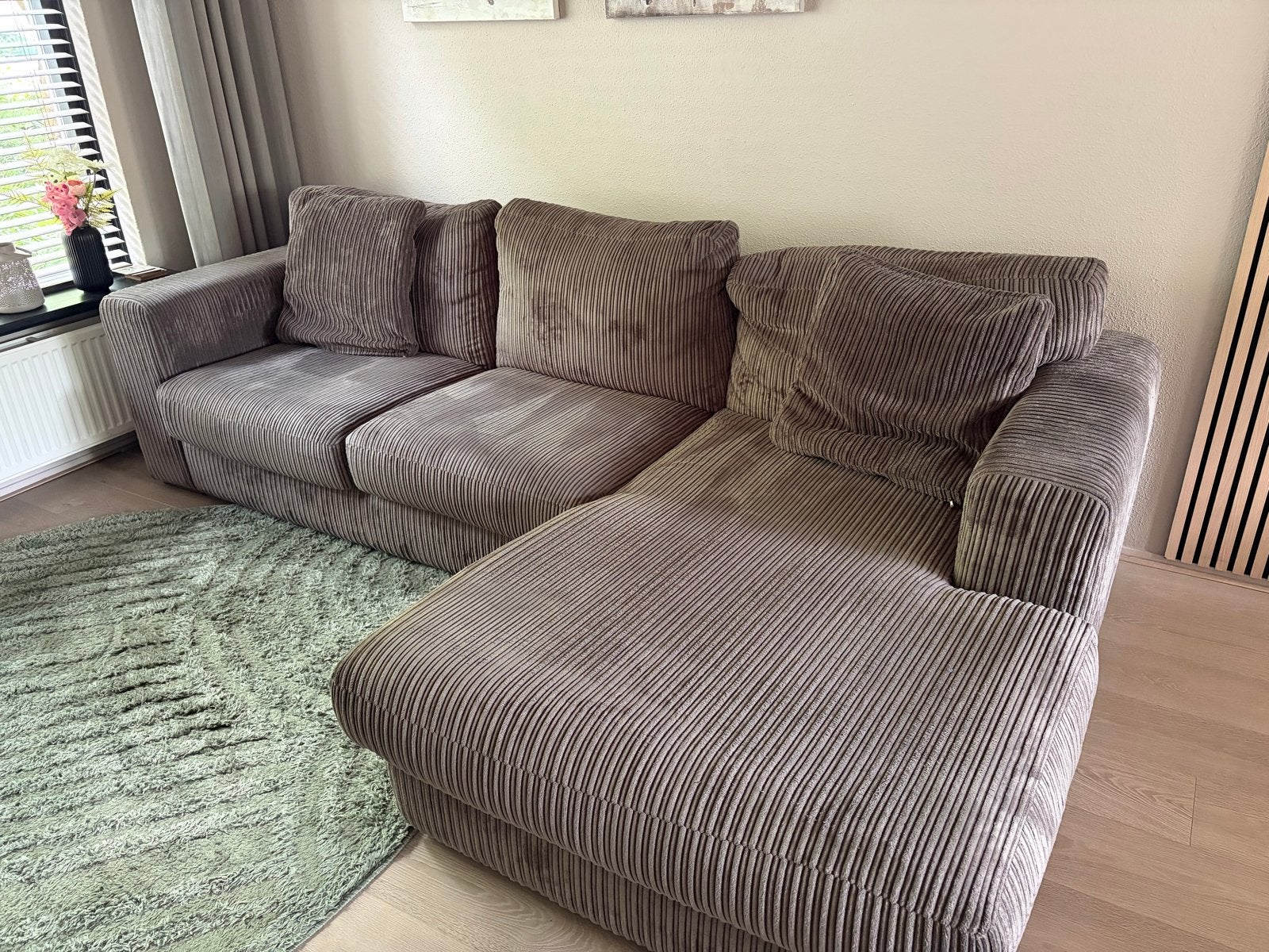 Comfortabele ribstof hoekbank Taupe ( moet snel weg ), Ophalen, 250 tot 300 cm, 100 tot 125 cm, Hoekbank