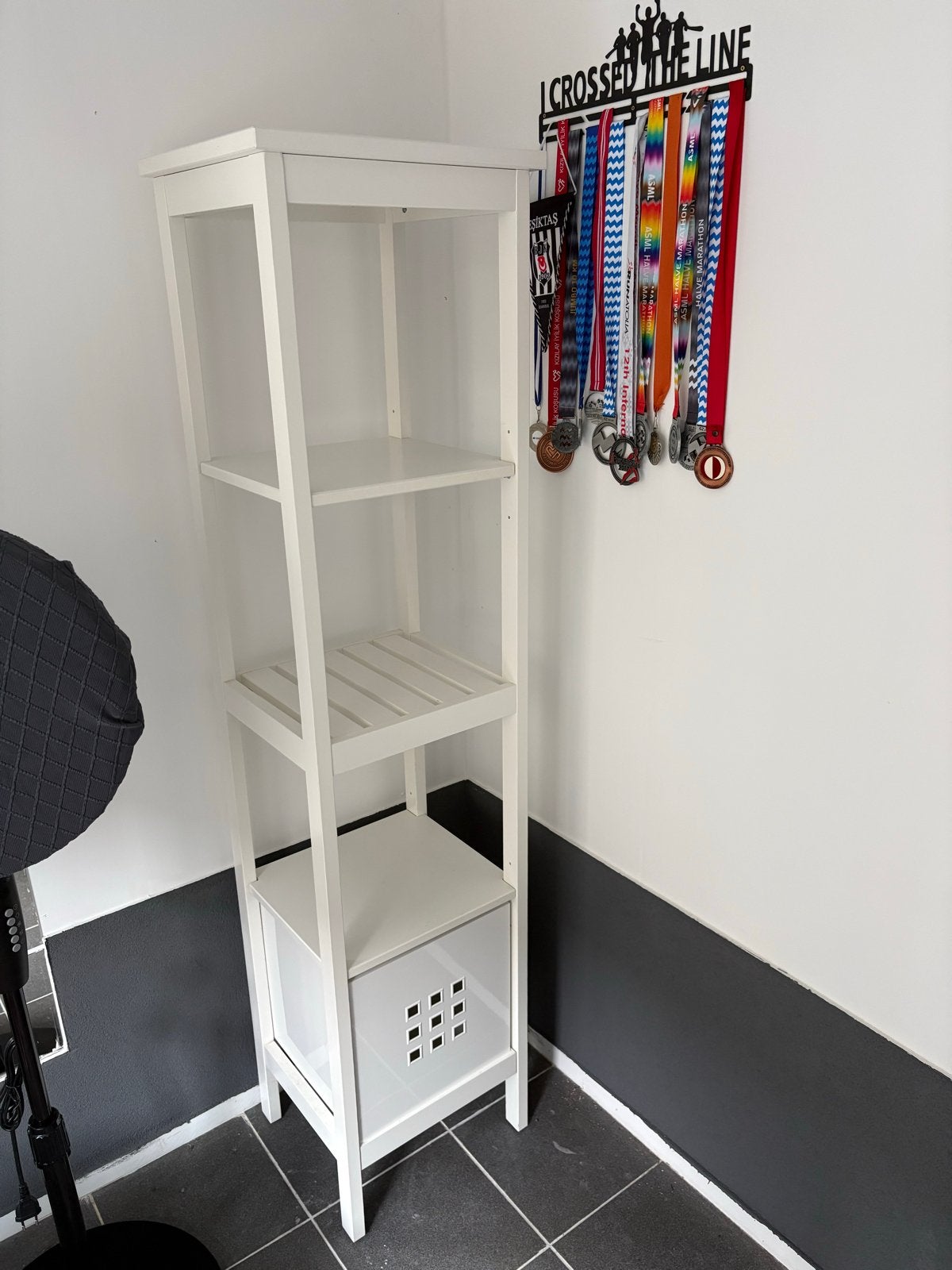 IKEA HEMNES Open Kast / Boekenkast - Wit (42x172 cm) & Mand, Ophalen, Met plank(en), Minder dan 50 cm, Zo goed als nieuw