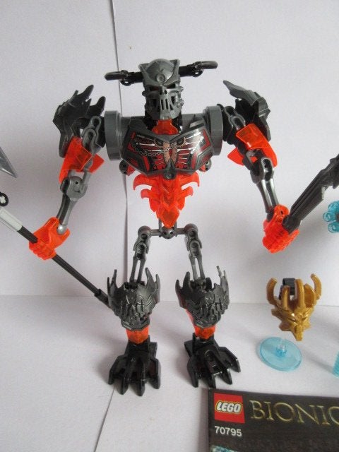 70795 Bionicle Mask Maker vs. Skull Grinder met bouwtekening, Bionicle, Lego, Inclusief instructies, Ophalen of Verzenden