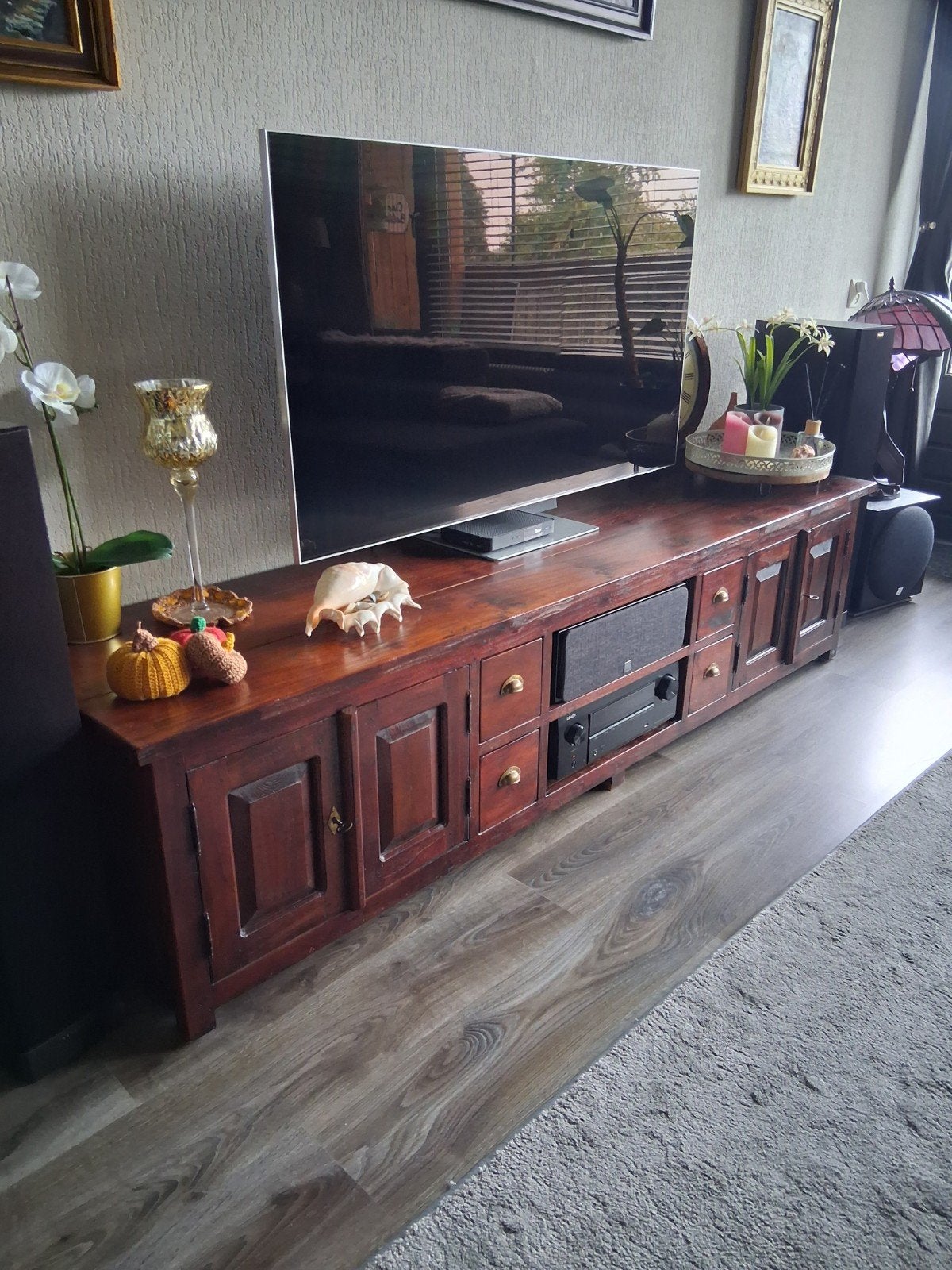 Prachtig Koloniaal Houten TV-Meubel (Robuust & Sfeervol), Ophalen, Gebruikt, Teakhout, Met lade(s)