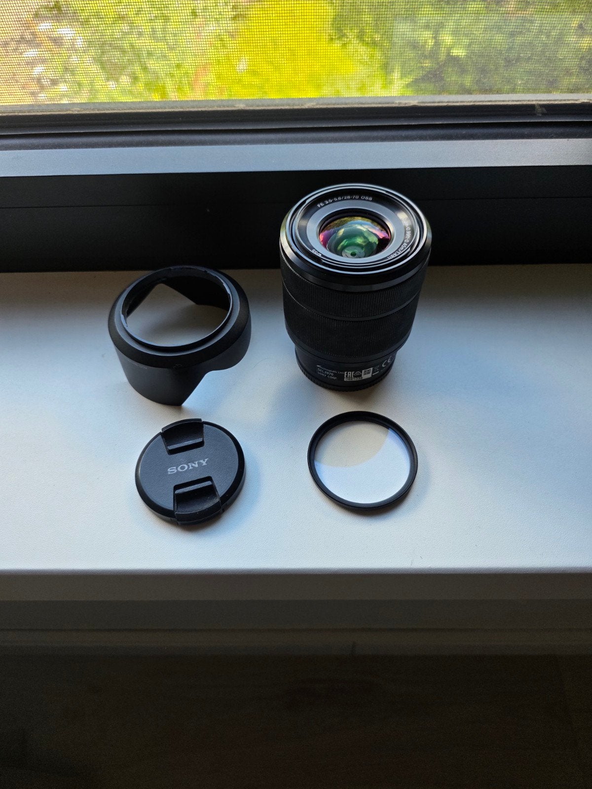 Sony FE 28-70mm f/3.5-5.6 OSS lens + Hama UV filter, Ophalen of Verzenden, Sony, Sony E-mount