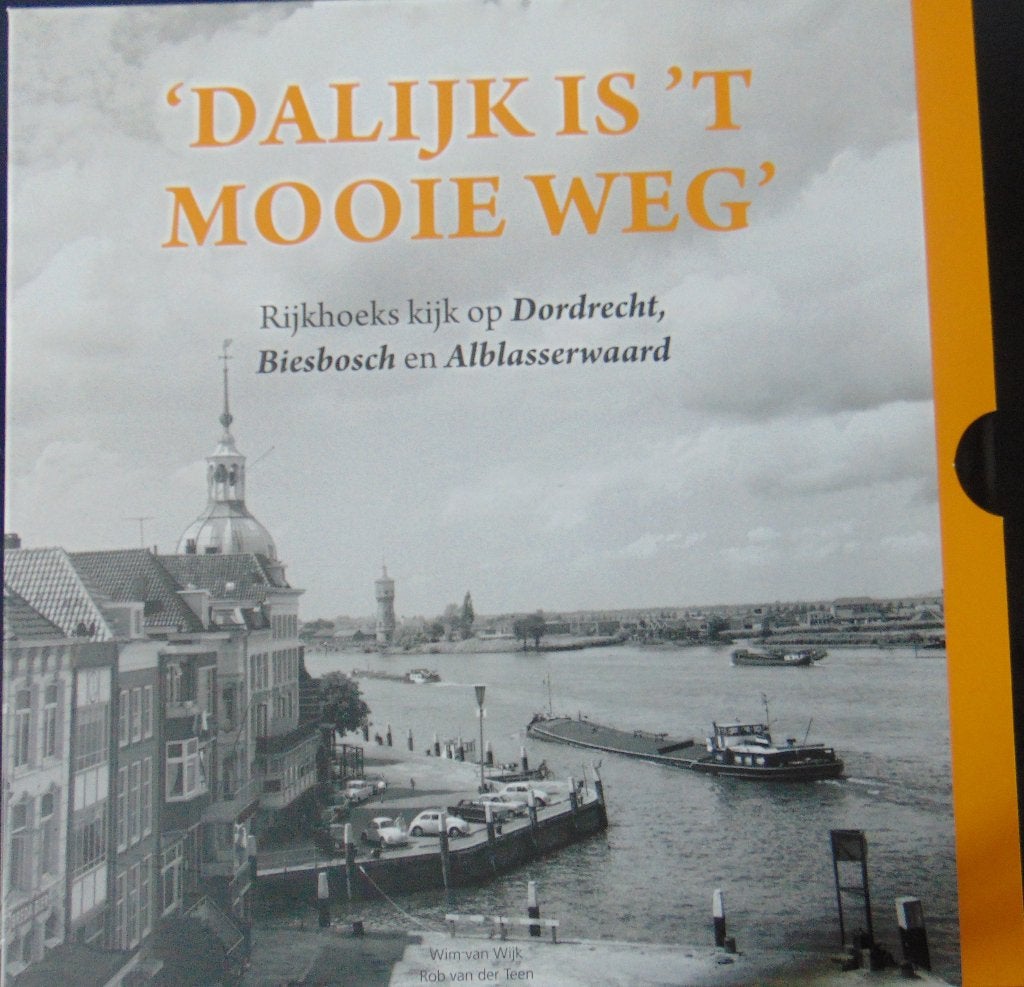 boeken Dordrecht, Ophalen of Verzenden, Zo goed als nieuw