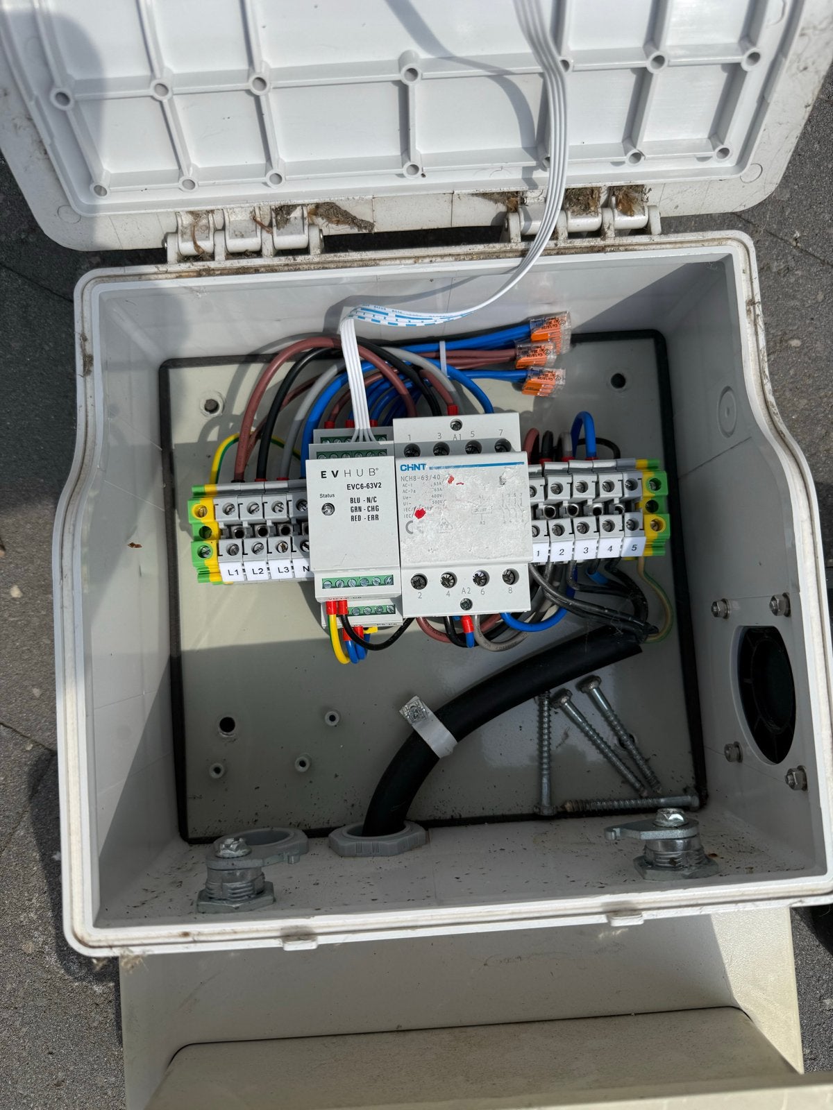 EVHUB Oplader Elektrische Auto met Laadkabel, Ophalen of Verzenden, Gebruikt, Laadpaal en Laadkabel
