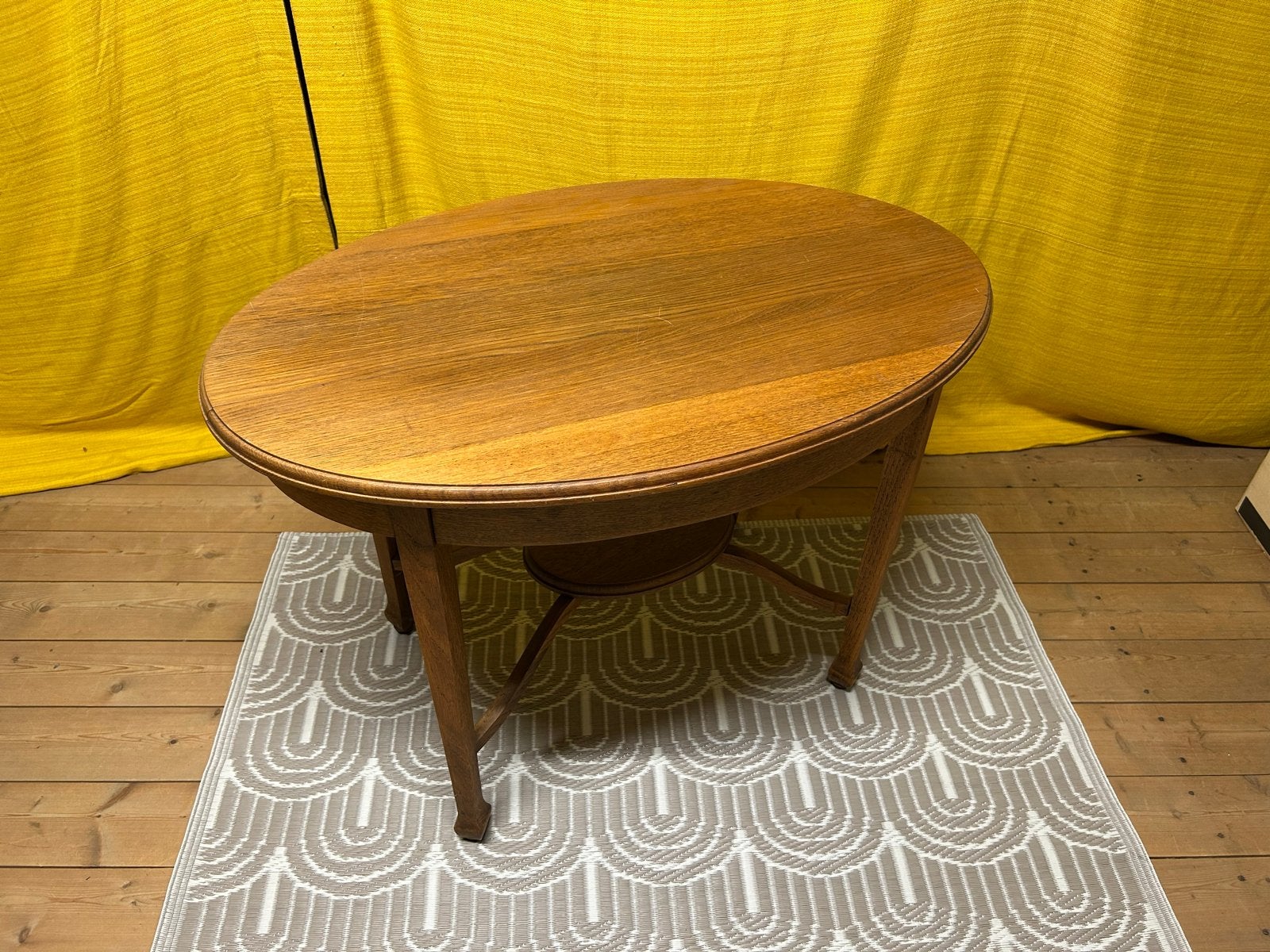 Vintage houten salontafel - ovaal, Ophalen