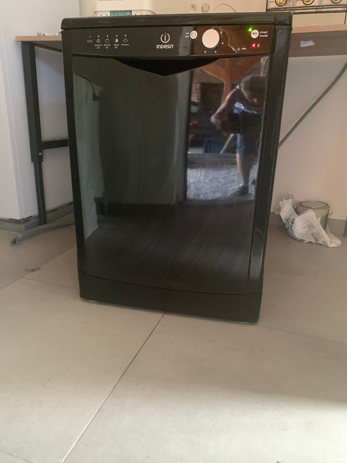 Vaatwasser indisit, Witgoed en Apparatuur, Vaatwasmachines, Ophalen, Minder dan 85 cm