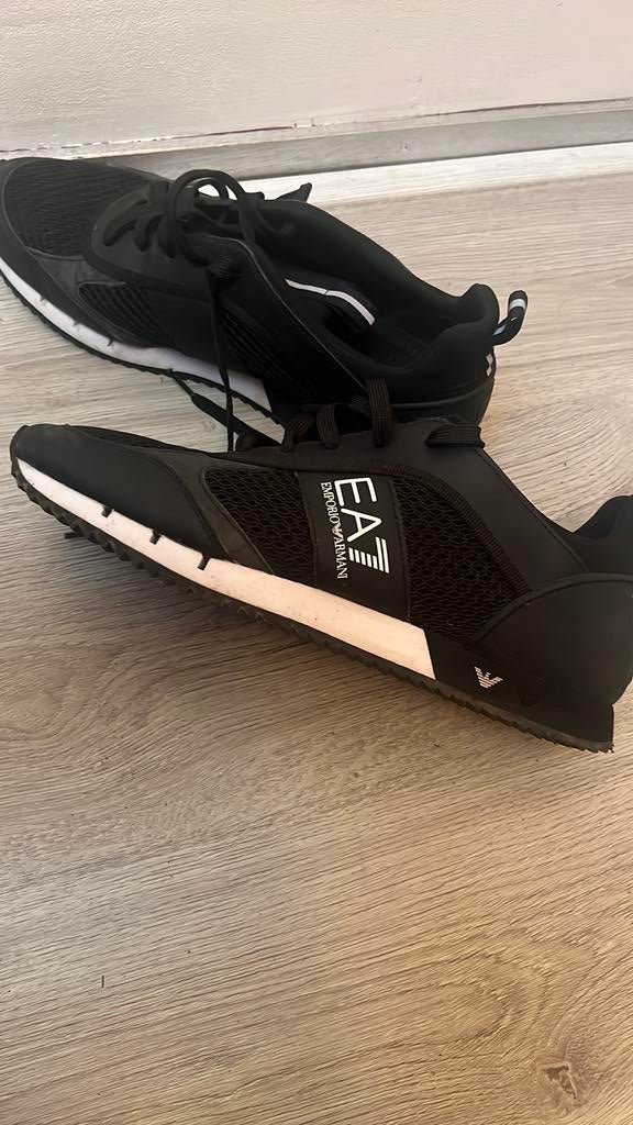 Te koop heren sneakers Armani orgineel, Ophalen, Zwart, Sneakers of Gympen, Zo goed als nieuw