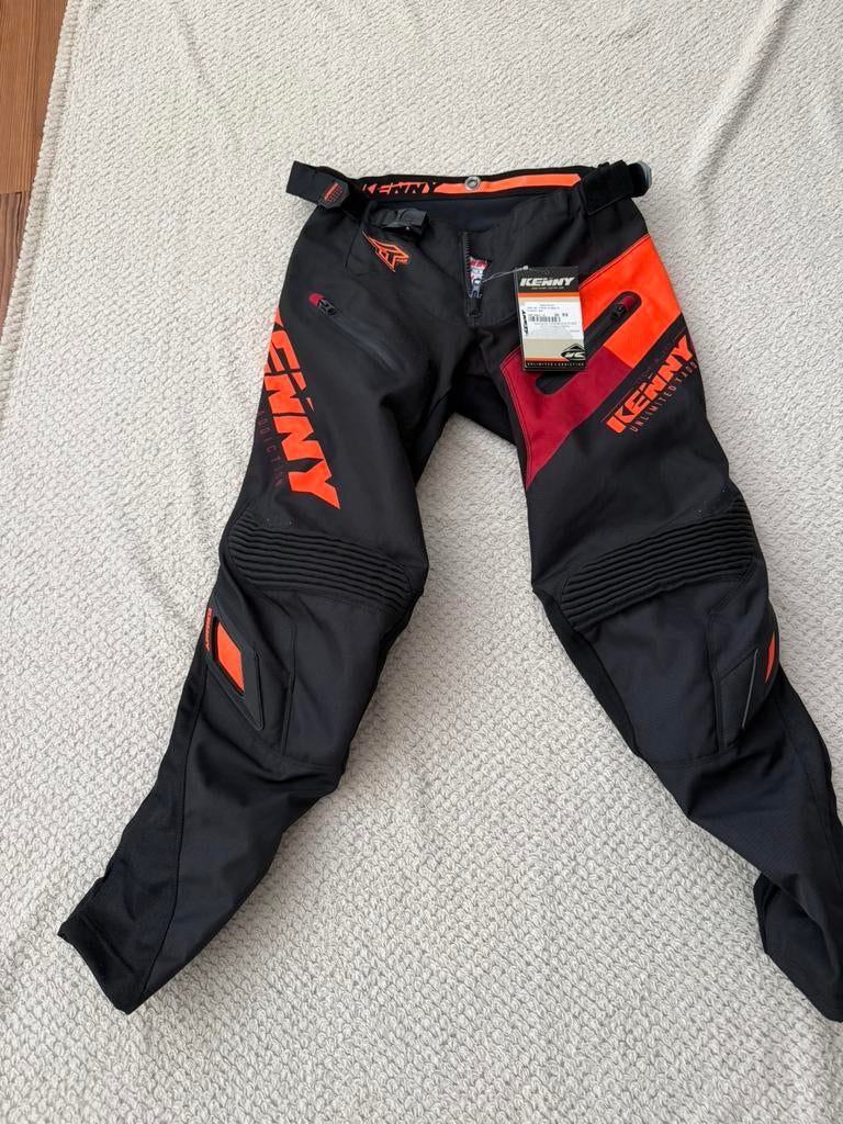 Kenny titanium crossbroek maat 28 zwart/oranje nieuw!!!, Motoren, Kleding | Motorkleding, Ophalen of Verzenden, Nieuw met kaartje