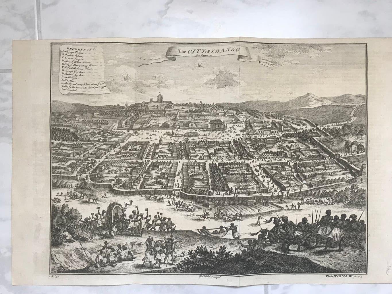 The CITY of Loango, Olfert Dapper, 1745, beeld 34x24cm.Mooi!, Antiek en Kunst, 34 cm, Stadsgezicht, Ophalen of Verzenden, 24 cm