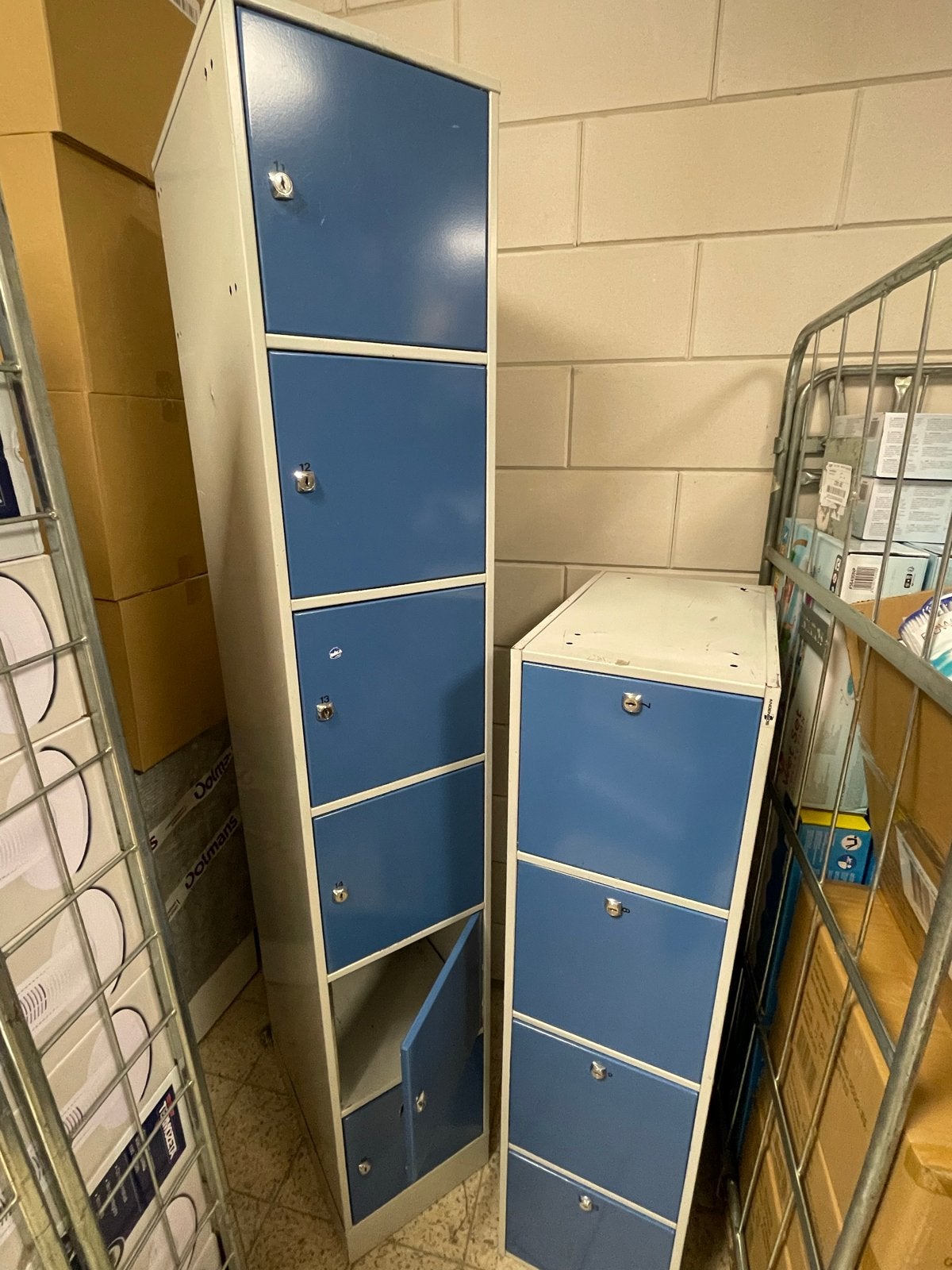 Blauwe metalen lockerkasten met slot, Ophalen, Gebruikt