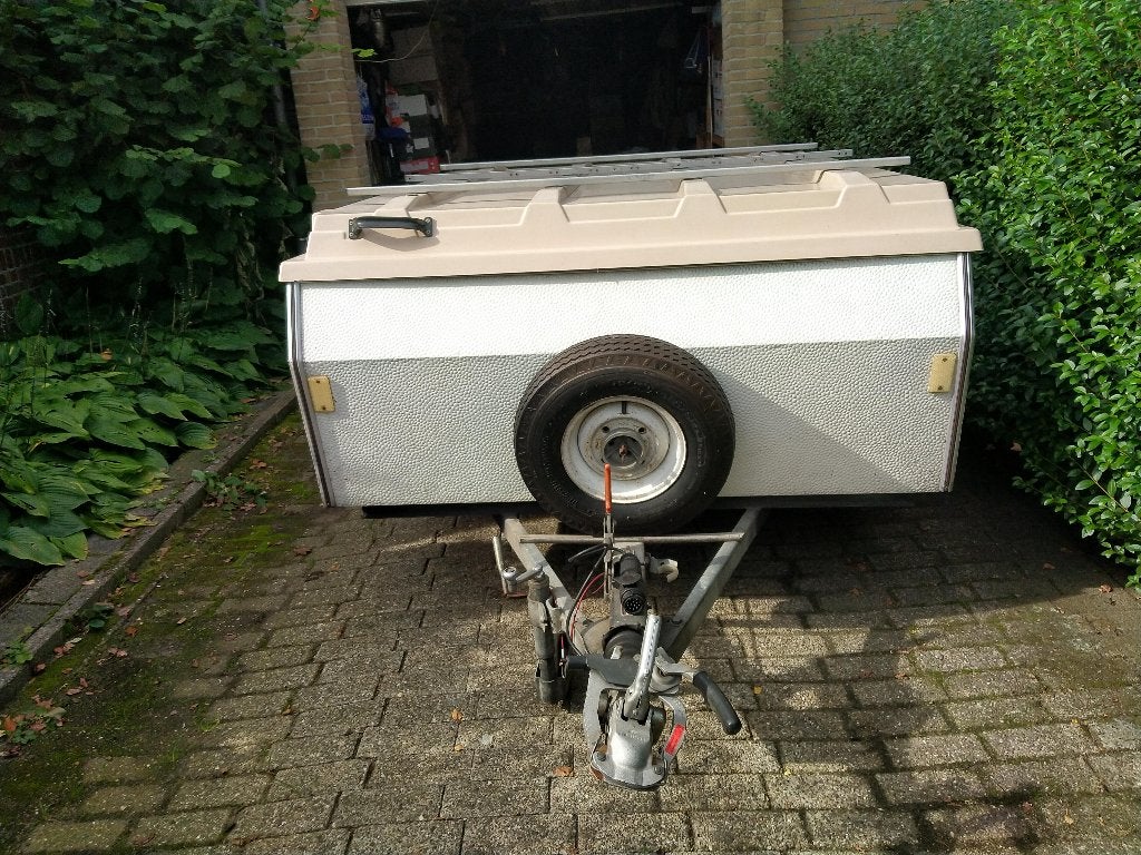 Mooie AANHANGWAGEN Vast deksel., Ophalen, Gebruikt