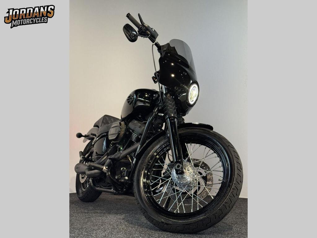 HARLEY-DAVIDSON STREET BOB 114 FXBBS 114 CLUBSTYLE (bj 2021), HARLEY-DAVIDSON, Chopper, Bedrijf, Onbekend