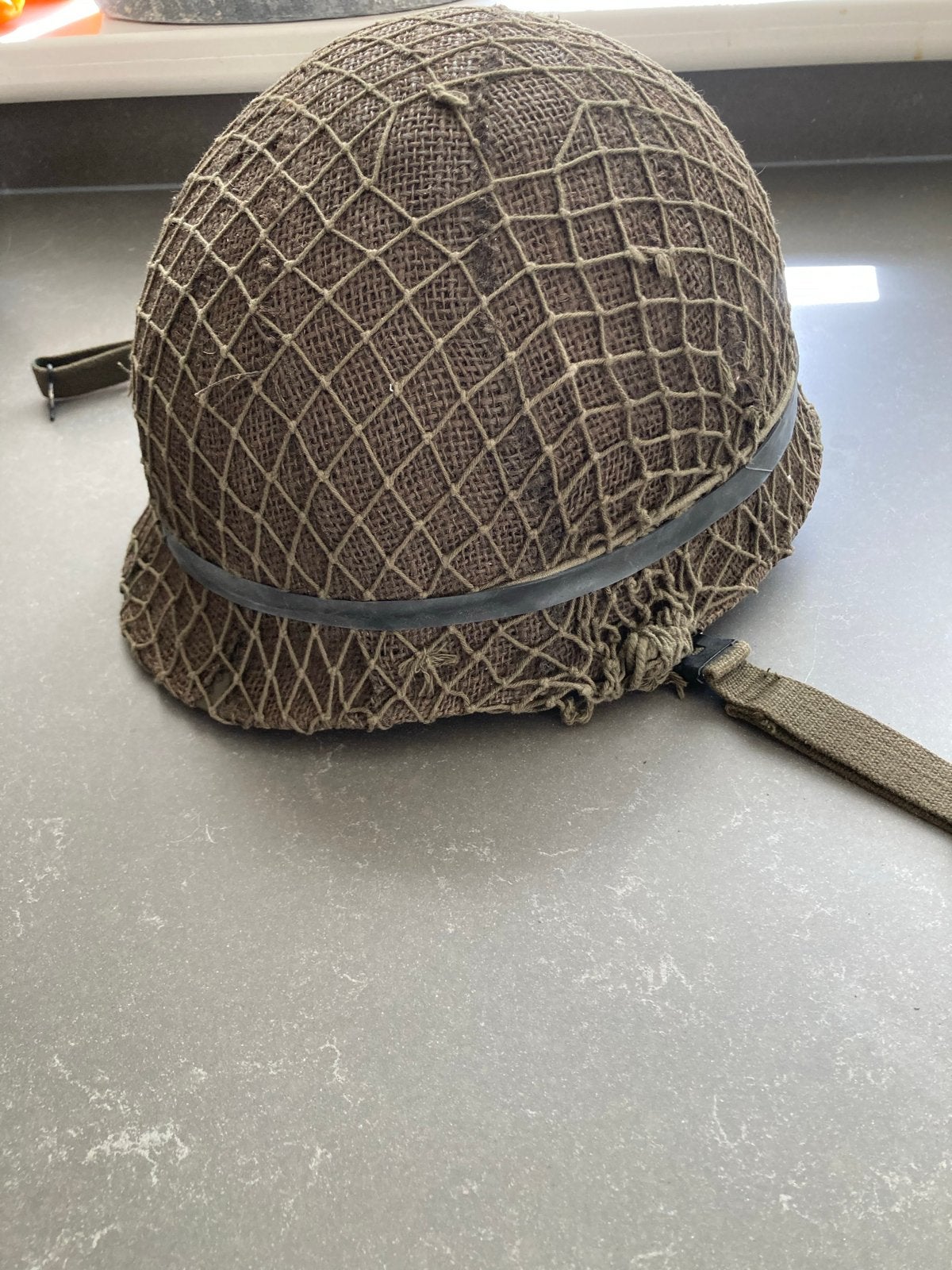 Militair helm met net en binnenhelm - Maat 58, Overige gebieden, W, Ophalen of Verzenden, W
