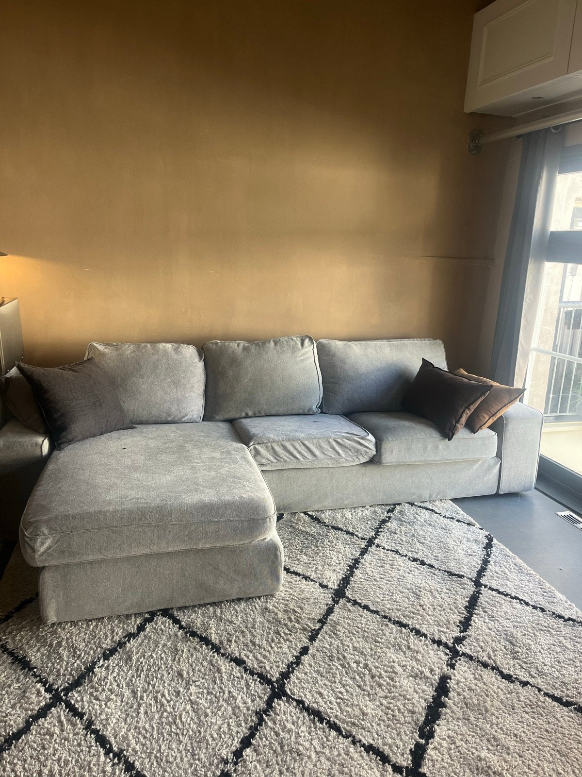 Gratis op te halen! Grijze hoekbank met chaise longue, Ophalen, 250 tot 300 cm, Gebruikt, Hoekbank