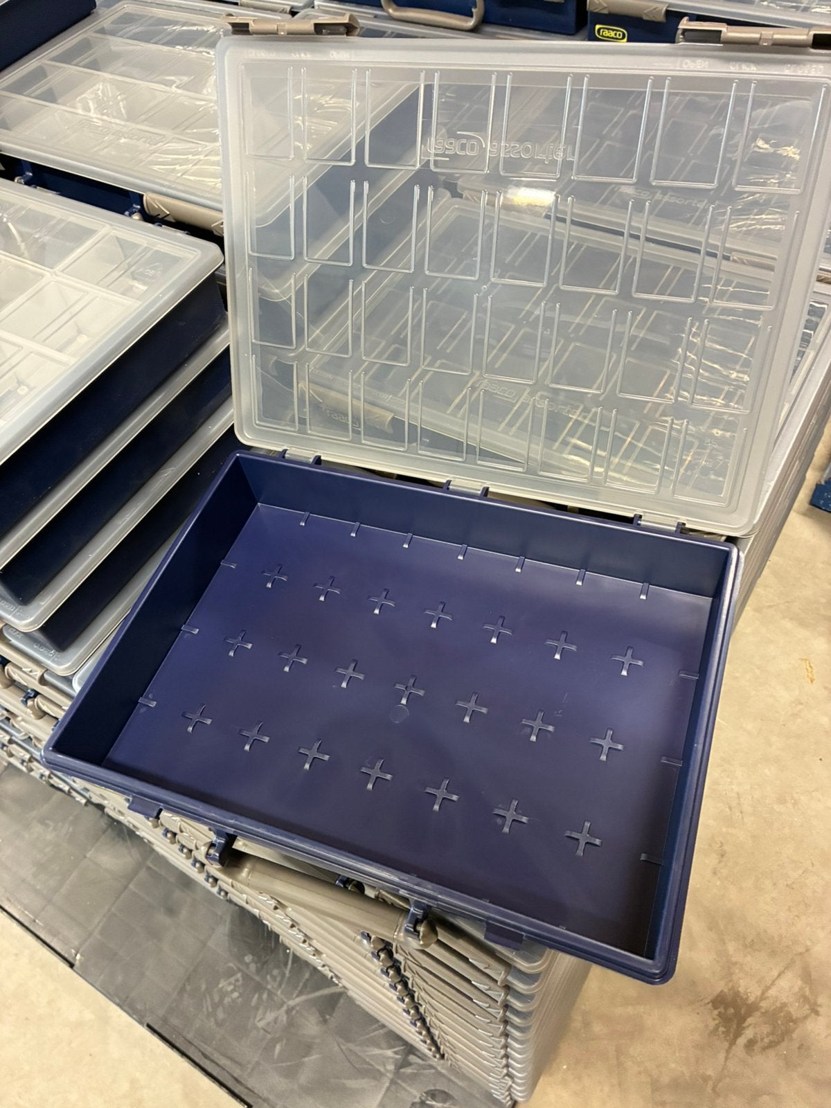 RAACO assortimentsdoos Assorter 55 4x8 LEEG, Onbekend, Ophalen of Verzenden, Zo goed als nieuw, Onbekend