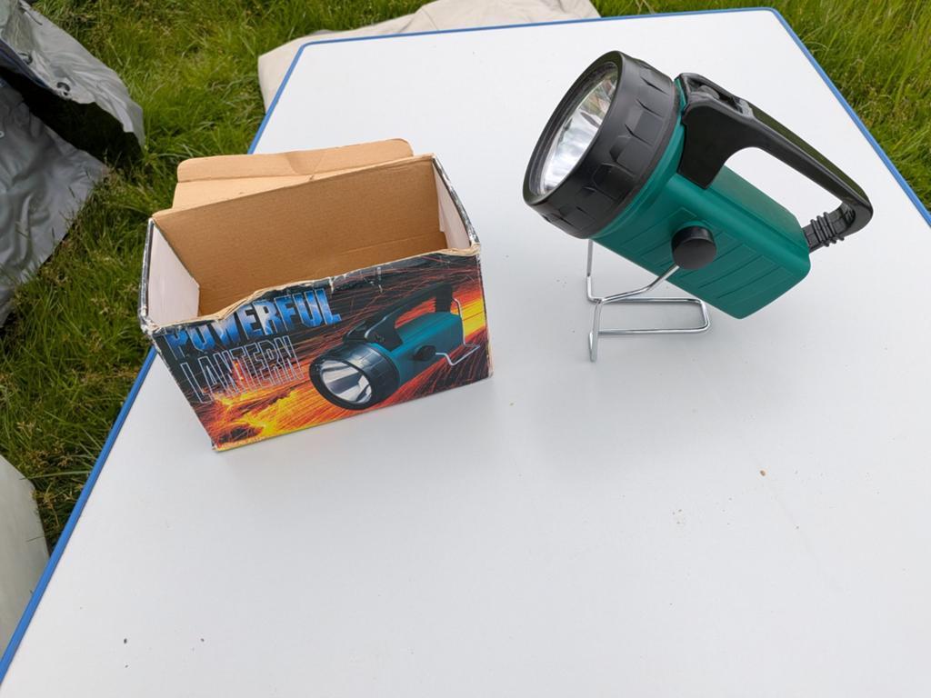 Retro schijnwerper voor op de camping, Caravans en Kamperen, Ophalen of Verzenden, Zo goed als nieuw, Batterij