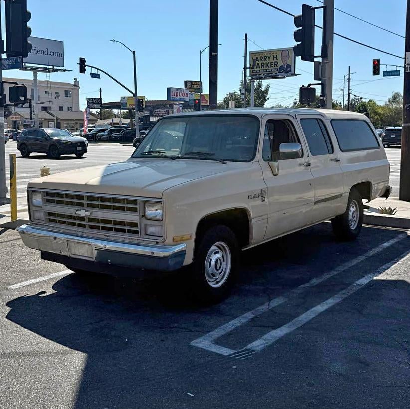 1987 chevy suburban C20 C10 + 1984 suburban licht project, Automaat, Suburban, Achterwielaandrijving, 8 cilinders