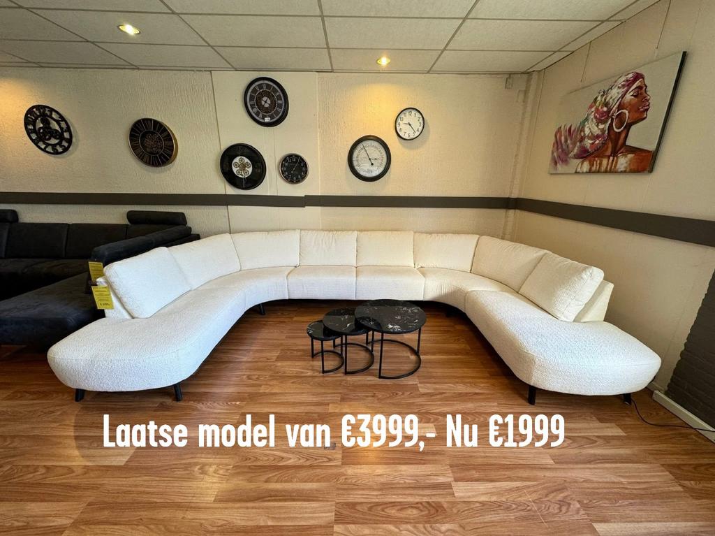 Nieuwe model Actie deal NU €1895,-, Huis en Inrichting, Banken | Complete zithoeken, Ophalen of Verzenden, Nieuw