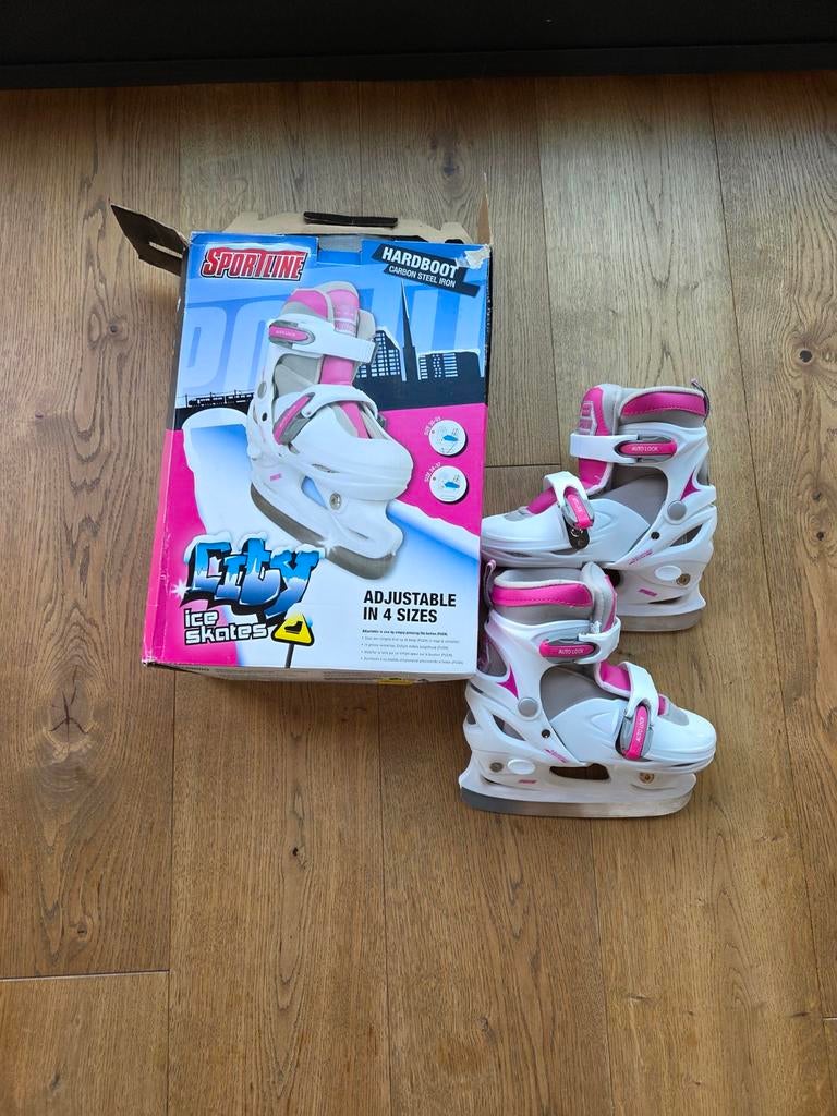 Hardboot verstelbare kinder schaatsen maat 30-33, Ophalen, Zo goed als nieuw, Overige typen
