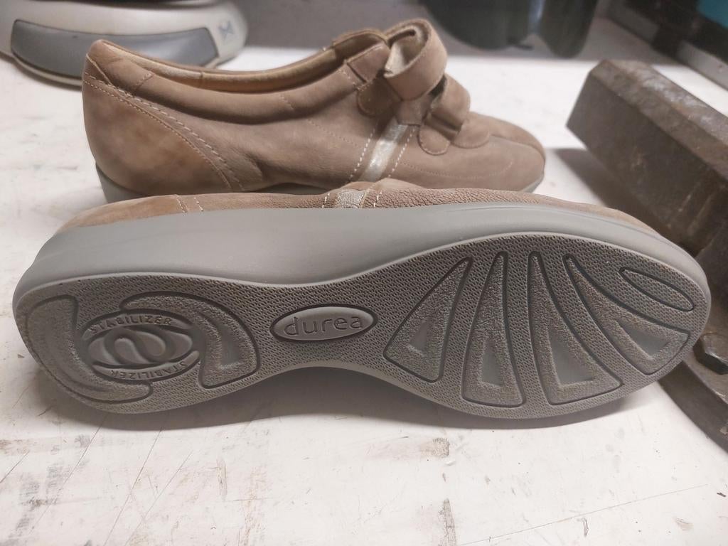 DUREA maat 7 K (40.5), Kleding | Dames, Schoenen, Ophalen of Verzenden, Zo goed als nieuw, Zwart, Sneakers of Gympen