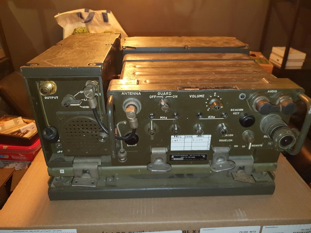 RT-6241 / PRC-660 + AM-2411 /VRC-240, Ophalen