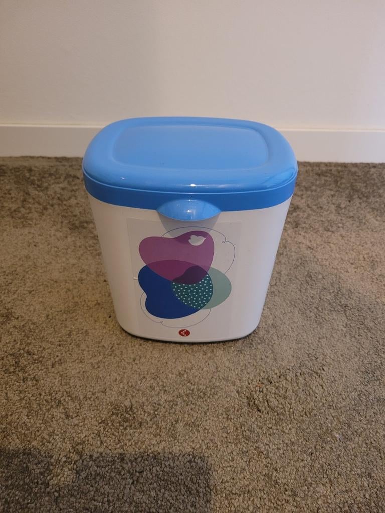 Kruidvat Melkpoeder Bewaardoos, Kinderen en Baby's, Babyvoeding en Toebehoren, Ophalen, Zo goed als nieuw, Overige typen