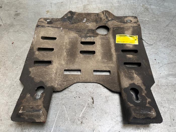 Motor Beschermplaat van een Isuzu D-MAX, Gebruikt, -, Overige automerken, -