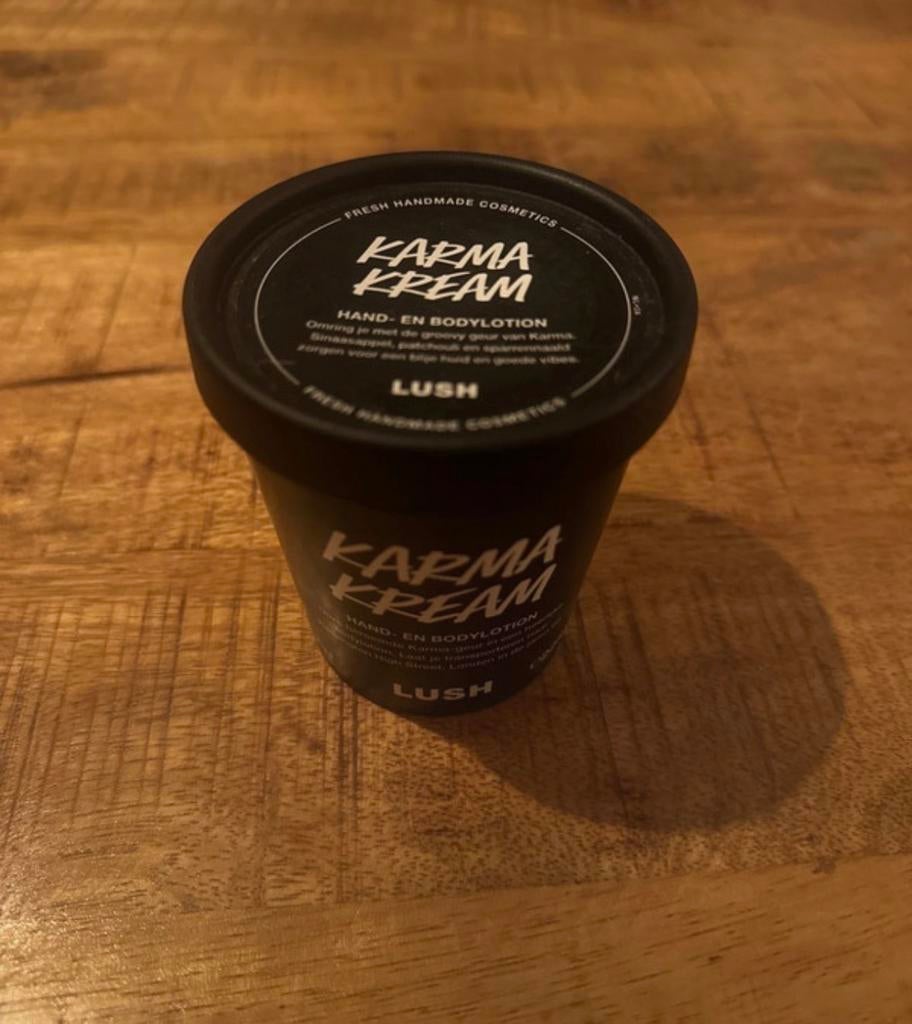 Lush Karma Kream Hand- en Bodylotion, Sieraden, Tassen en Uiterlijk, Uiterlijk | Lichaamsverzorging, Ophalen of Verzenden, Nieuw