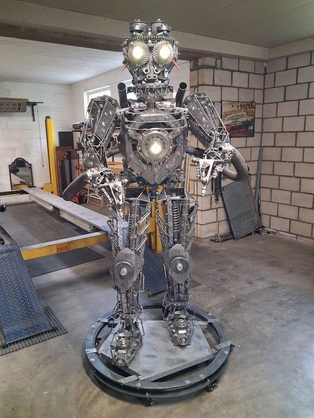 ROBOT, Ophalen