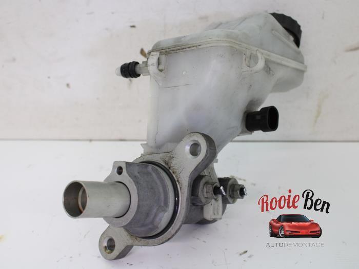 Hoofdremcilinder van een Opel Corsa, Gebruikt, -, -, Opel