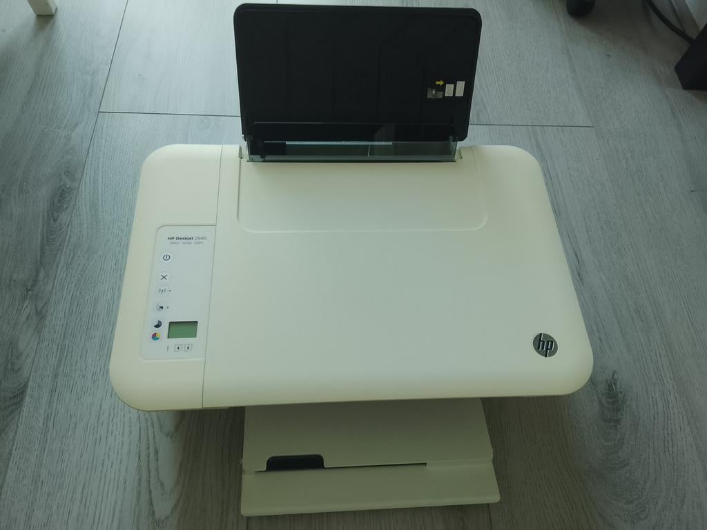 HP Deskjet 2540 all in one printer, Computers en Software, Printers, Hp, Kleur printen, Gebruikt, Inkjetprinter
