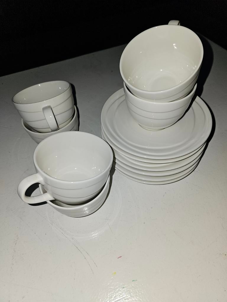 Jamie Oliver wave servies 6 x kopjes en schotels nieuw, Keramiek, Ophalen of Verzenden, Zo goed als nieuw, Effen