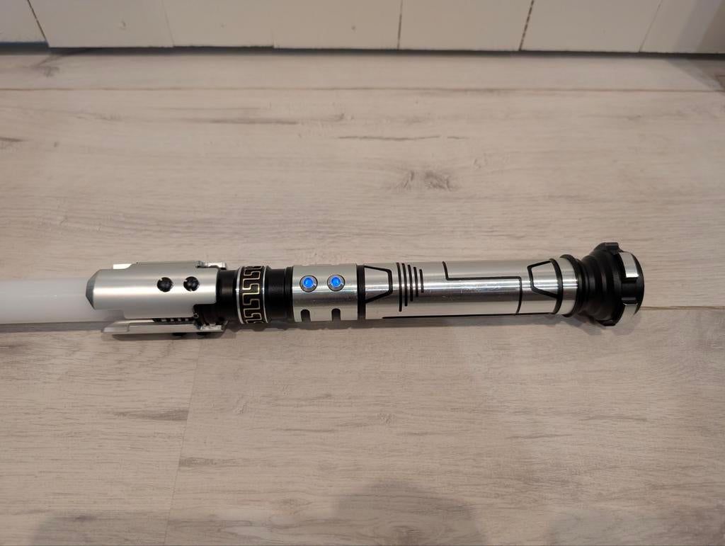Neopixel Lightsaber, Tempest Hunter, Kenjo Sabers, Verzamelen, Star Wars, Ophalen of Verzenden, Zo goed als nieuw, Replica