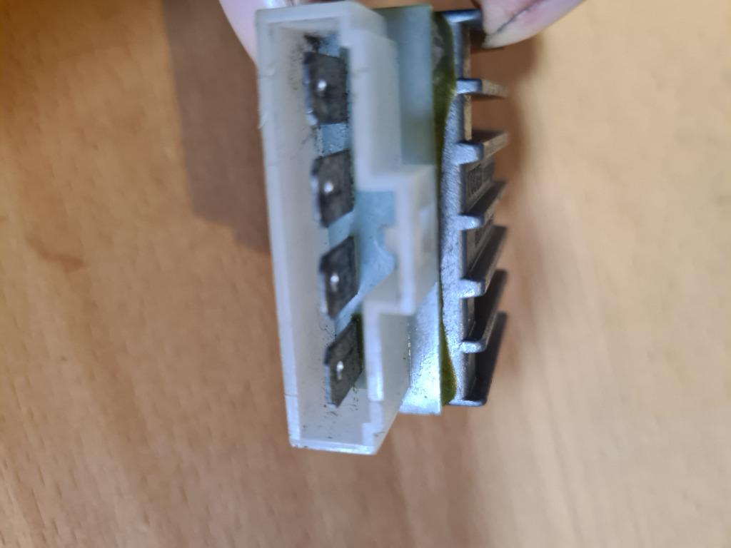Spanningsregelaar Ducati Energia Origineel  Minarelli 4pins, Aprilia, Regelaar, Spannings, Blok