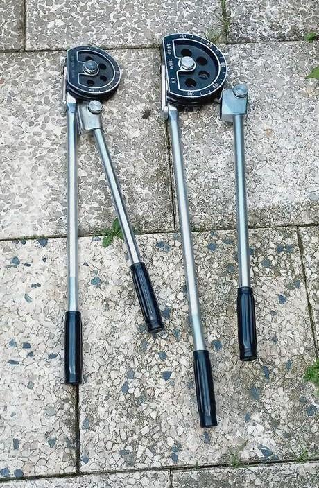 2x Buigijzer / Pijpenbuiger - Handgereedschap, Ophalen, Gebruikt