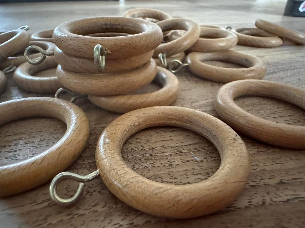 Houten gordijn ringen klein model 28 stuks, Huis en Inrichting, Stoffering | Gordijnen en Lamellen, Ophalen of Verzenden, Zo goed als nieuw