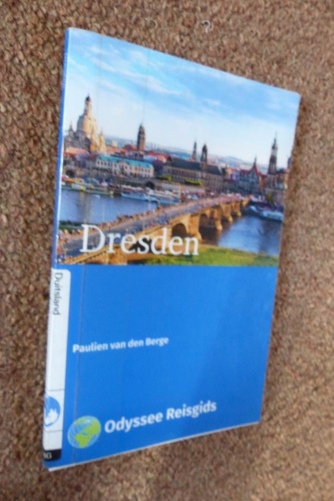 reisgids Duitsland Eifel Zwarte Woud Dresden Beieren etc, Boeken, Europa, Ophalen of Verzenden, Reisgids of -boek, Gelezen