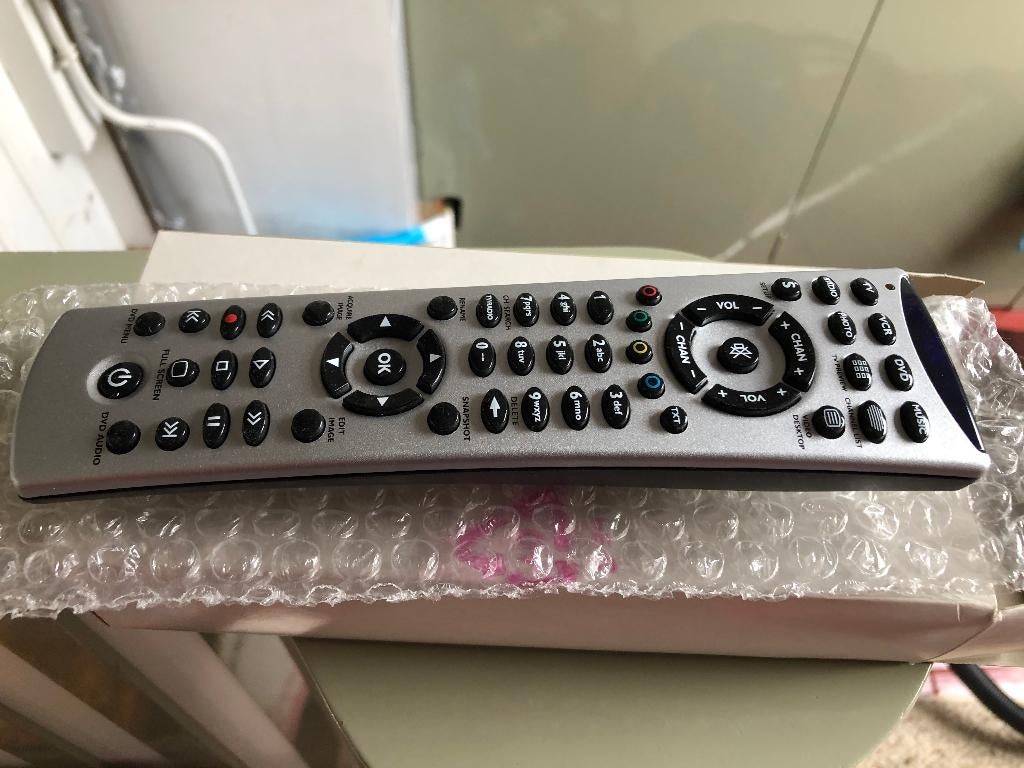Afstandsbediening nieuw, Audio, Tv en Foto, Afstandsbedieningen, Ophalen of Verzenden, Nieuw