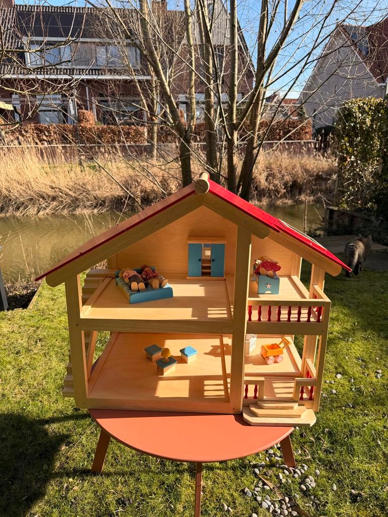 Pintoy Poppenhuis Blank/Rood - Groot en Leuk!, Ophalen of Verzenden, Gebruikt, Poppenhuis