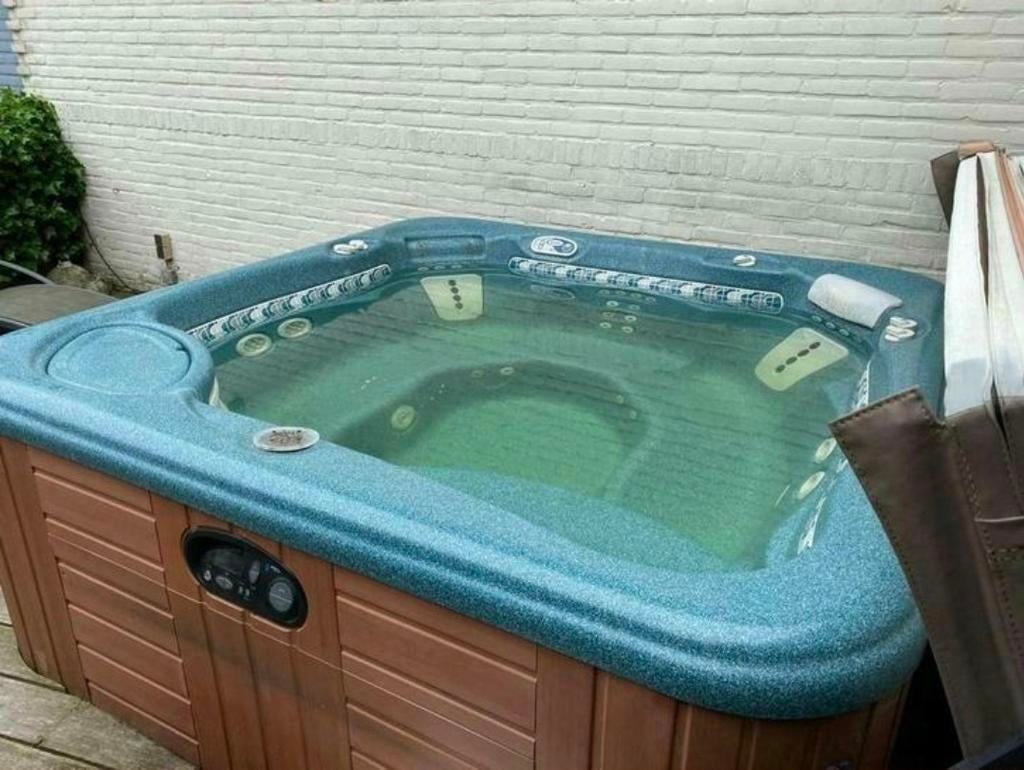 Foto 11 van ‼️INKOOP ALLE JACUZZI'S EN ZWEMSPA'S ‼️