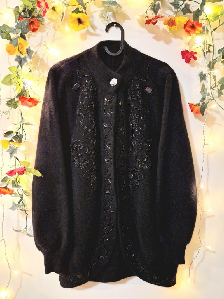 Ontzettend uniek vintage geborduurd angora wol vest/mantel, Ophalen of Verzenden, Zo goed als nieuw, Maat 46/48 (XL) of groter