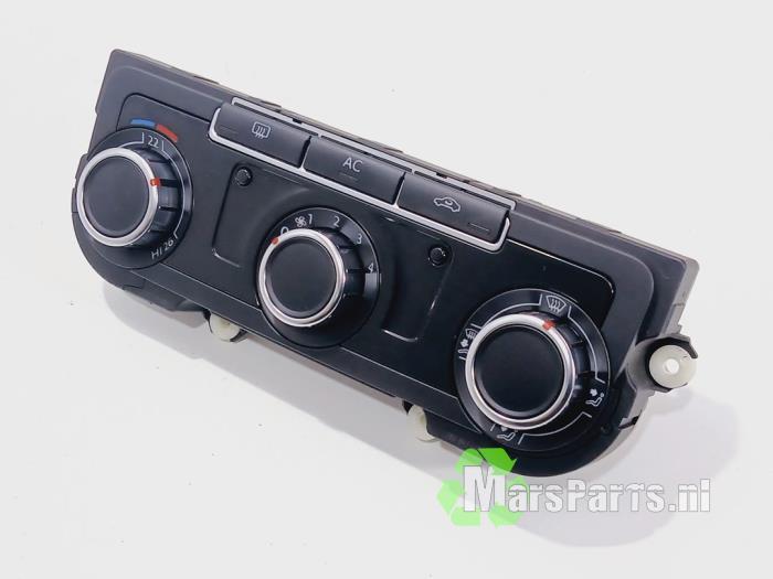 Kachel Bedieningspaneel van een Volkswagen Golf, Auto-onderdelen, Gebruikt, -, Volkswagen, -