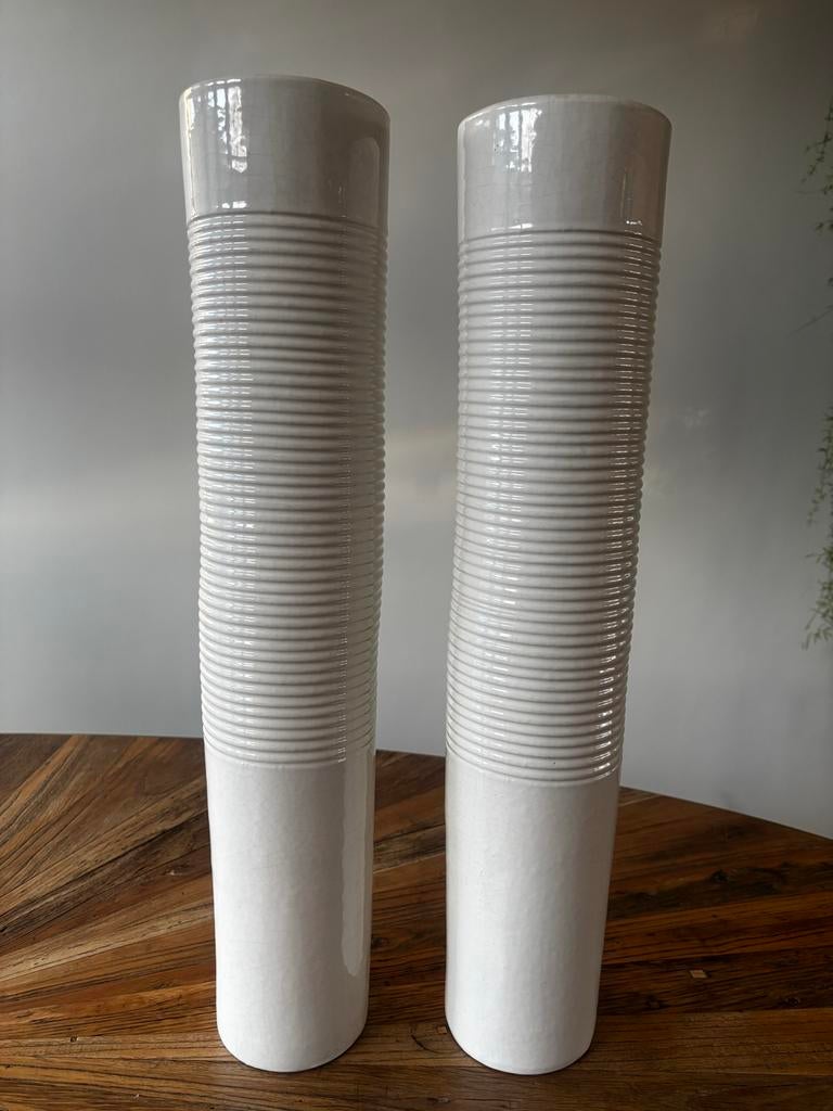 Set van 2 witte vazen van Cara Design Portugal, Ophalen, Wit, Aardewerk of Porselein, Zo goed als nieuw