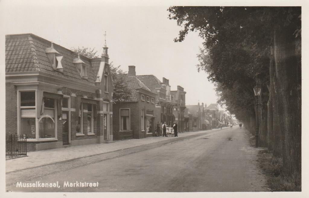 Musselkanaal      Marktstraat, Verzamelen, Ansichtkaarten | Nederland, Ophalen of Verzenden, 1920 tot 1940, Ongelopen, Groningen