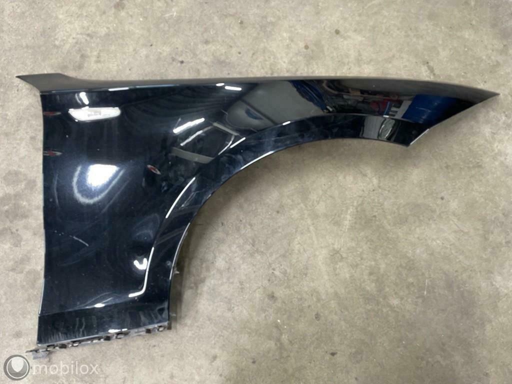 Rechter voorscherm rechts BMW 1-serie 41357133228, Ophalen of Verzenden, Gebruikt, BMW