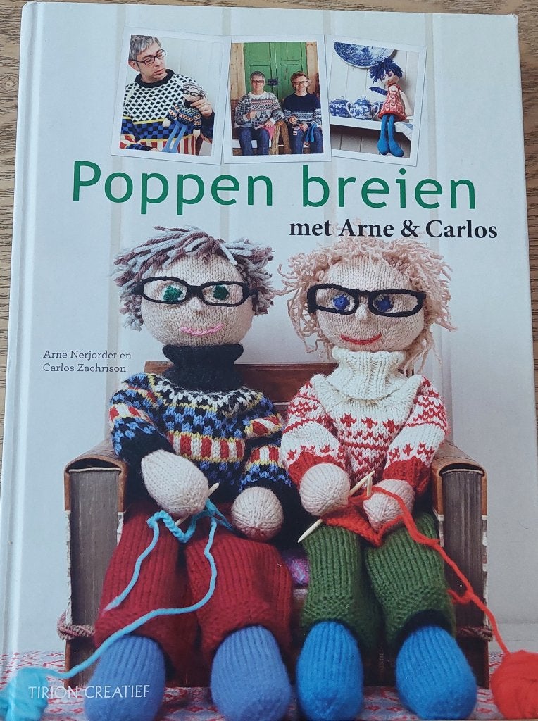 Poppen breien met Arne en Carlos, Ophalen of Verzenden, Zo goed als nieuw, Breien, Patroon of Boek