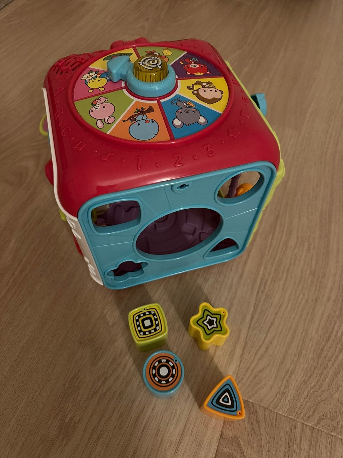 VTech Baby Activiteiten Kubus, Ophalen of Verzenden, Zo goed als nieuw, 6 maanden tot 2 jaar